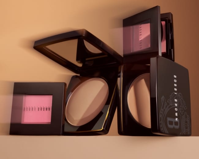 ברונזר וסומק בהנחה