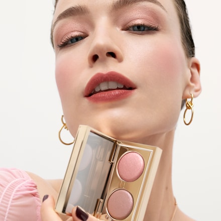 Luxe Eye Shadow Duo<br>צמד צלליות עיניים זוהרות